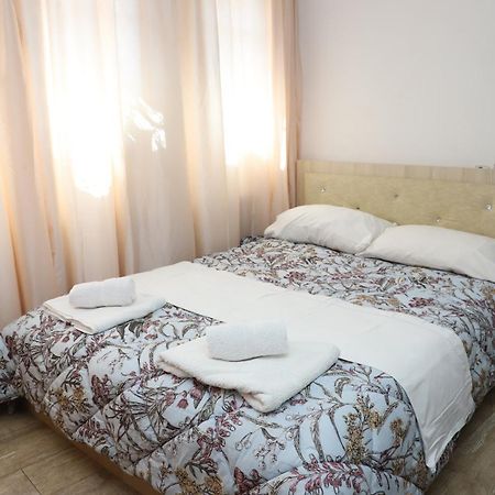 Elvi Aerd Apartment بيرات المظهر الخارجي الصورة