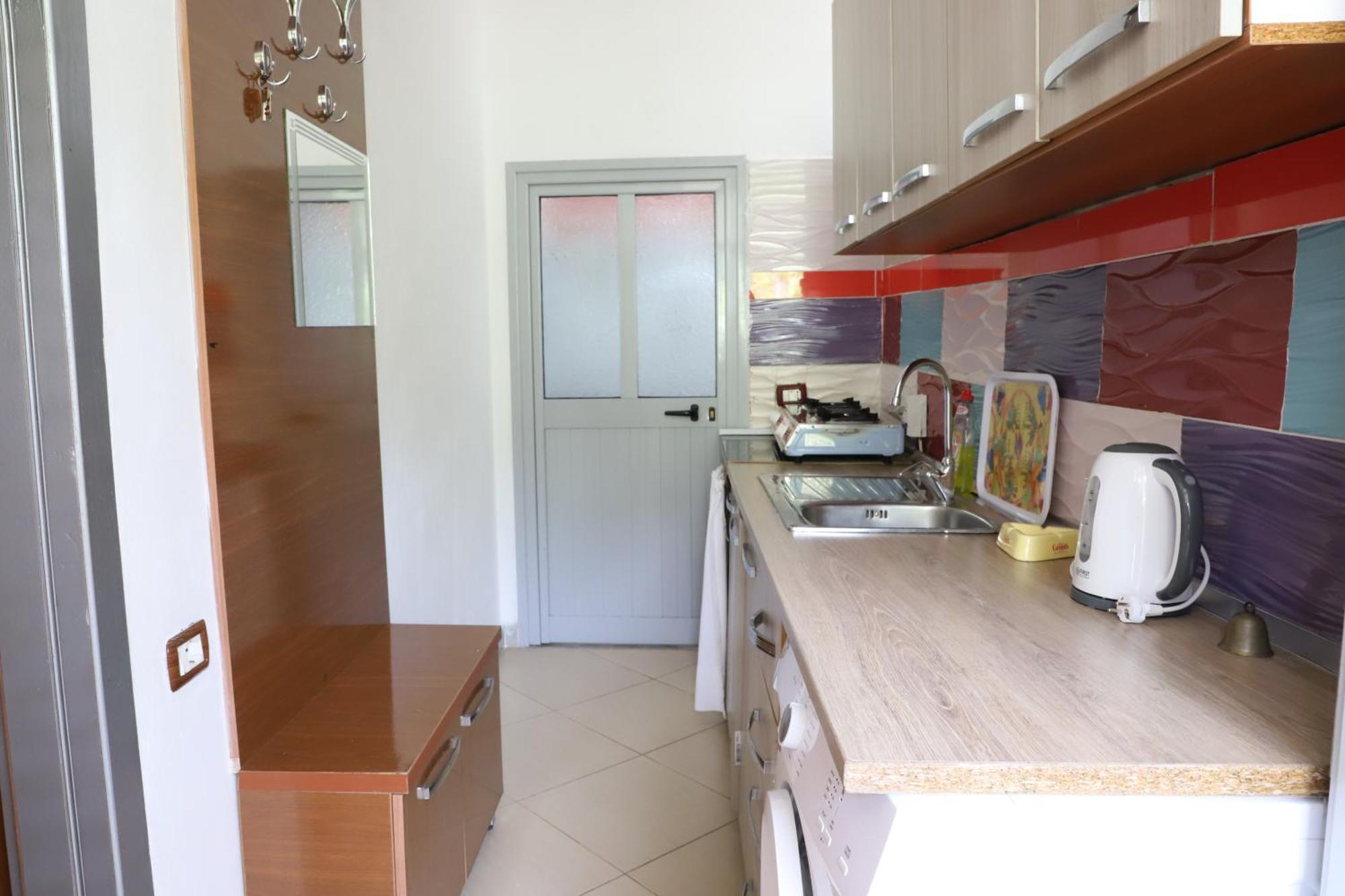 Elvi Aerd Apartment بيرات المظهر الخارجي الصورة