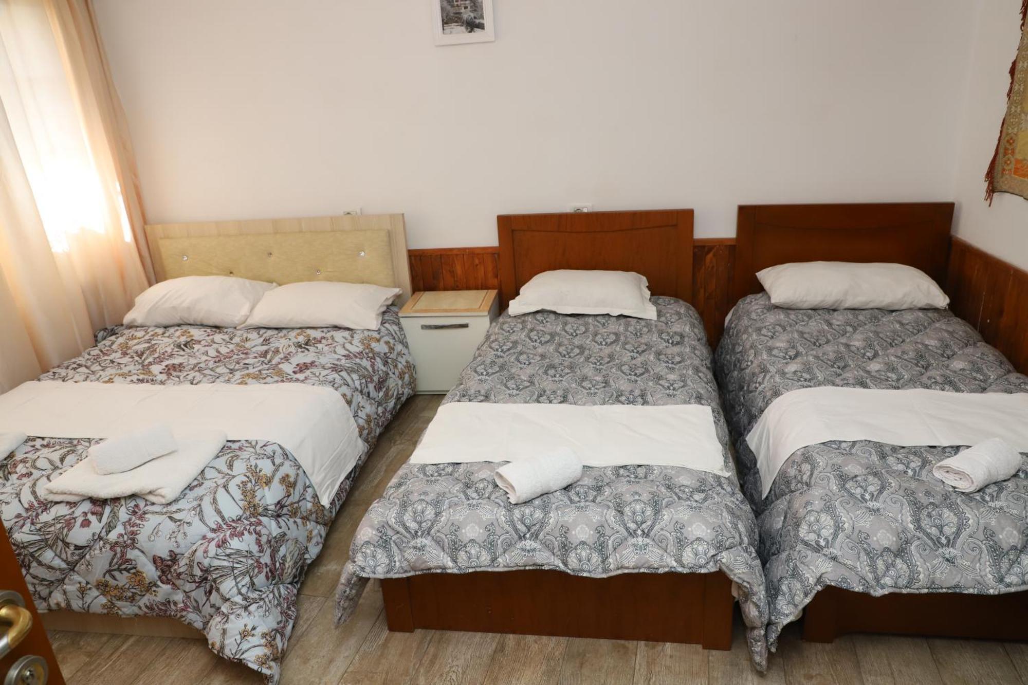 Elvi Aerd Apartment بيرات المظهر الخارجي الصورة